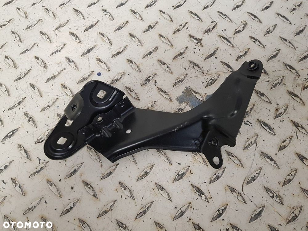 NOWY ORYGINALNY WSPORNIK MOCOWANIE UCHWYT BŁOTNIKA PRAWY PRZÓD SKODA OCTAVIA IV 4 20-25 5E3821228 5E - 2