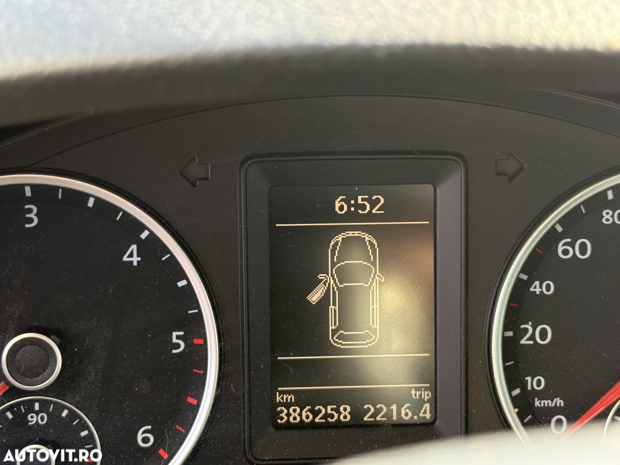Volkswagen Tiguan - 6