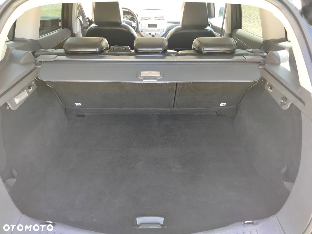 Ford Kuga 2.5 4x4 Champions Edition - 37