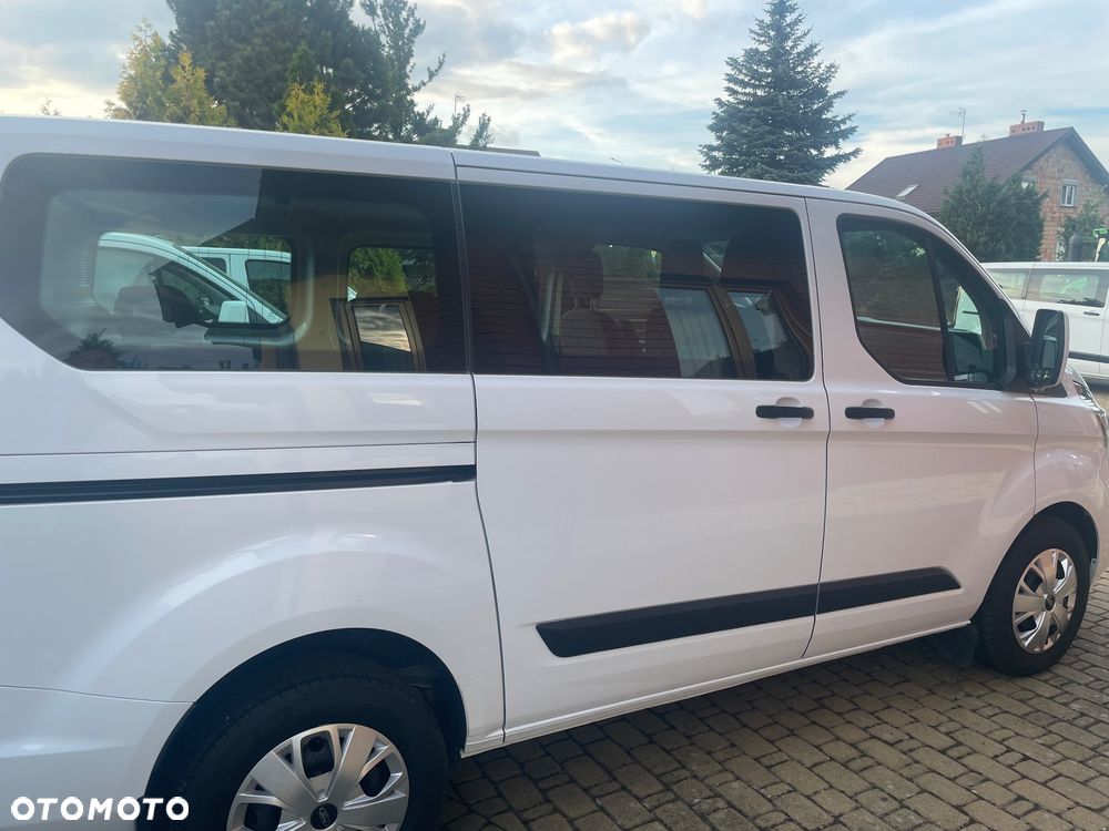 Ford Transit Custom 290 L1H1 Limited - 11