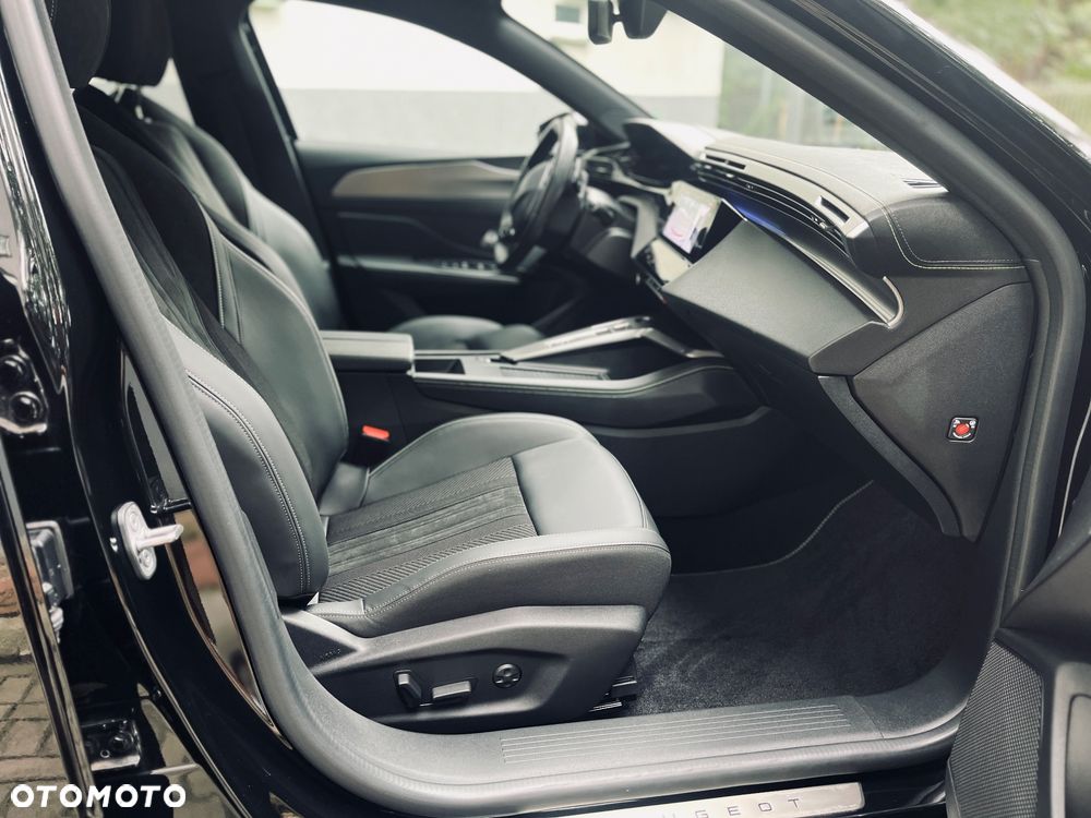 Peugeot 408 PureTech 130 EAT8 GT - 18