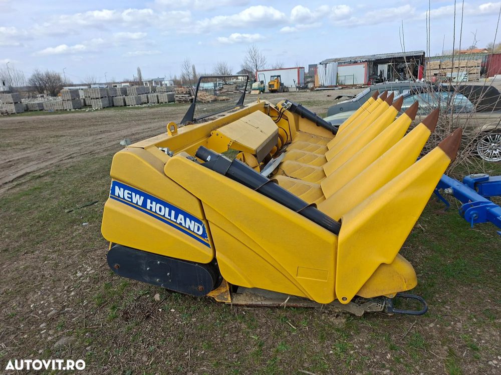 New Holland 980CR 6R 70- HEADER PORUMB - 1