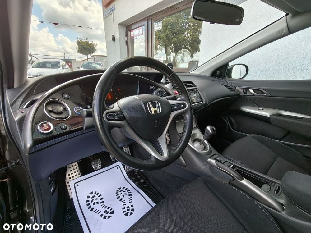 Honda Civic - 10