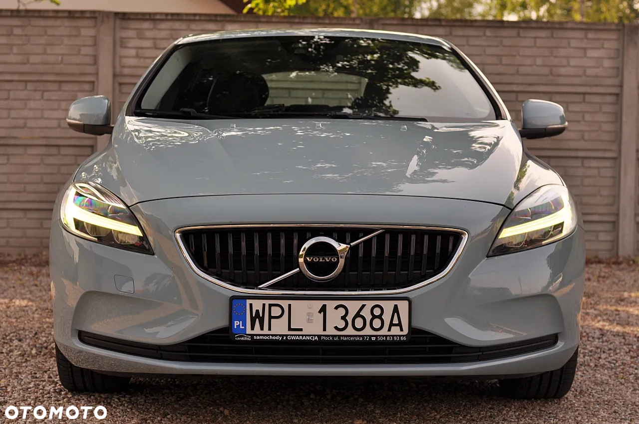 Volvo V40 D2 Momentum - 3