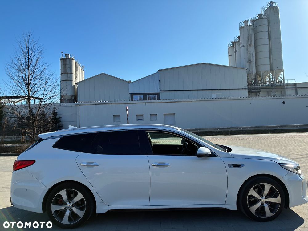 Kia Optima 2.0 T-GDI GT - 2