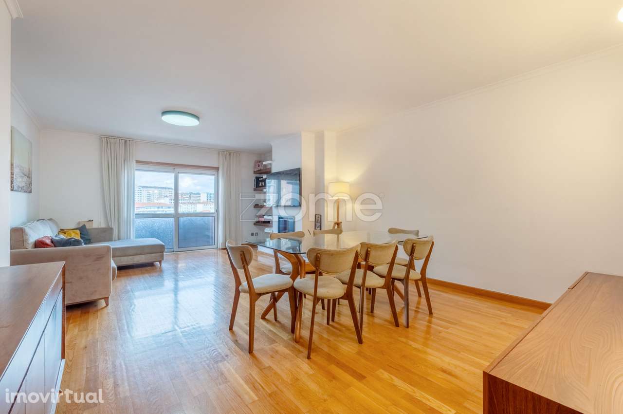 Apartamento T2 com varandas e lug. garagem - Av. República, Matosin... - Grande imagem: 4/32