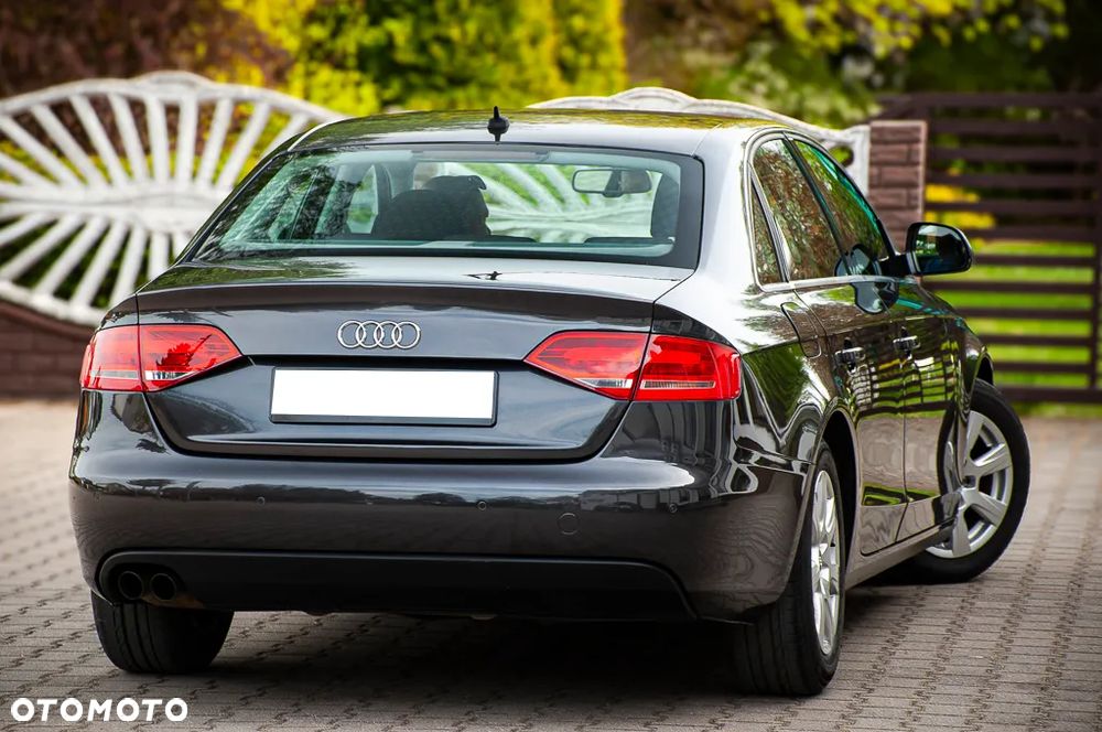 Audi A4 Limousine 2.0 TDI DPF Ambiente - 14