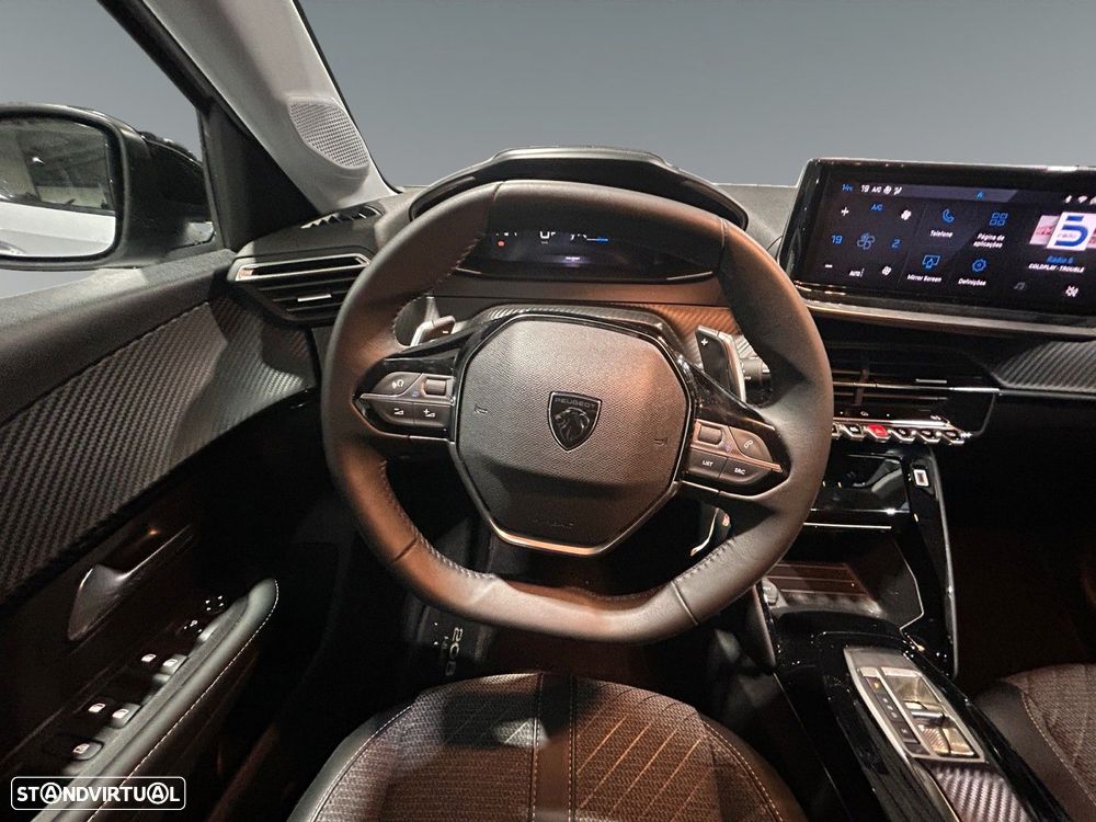 Peugeot 208 1.2 Hybrid Allure e-DCS6 - 12