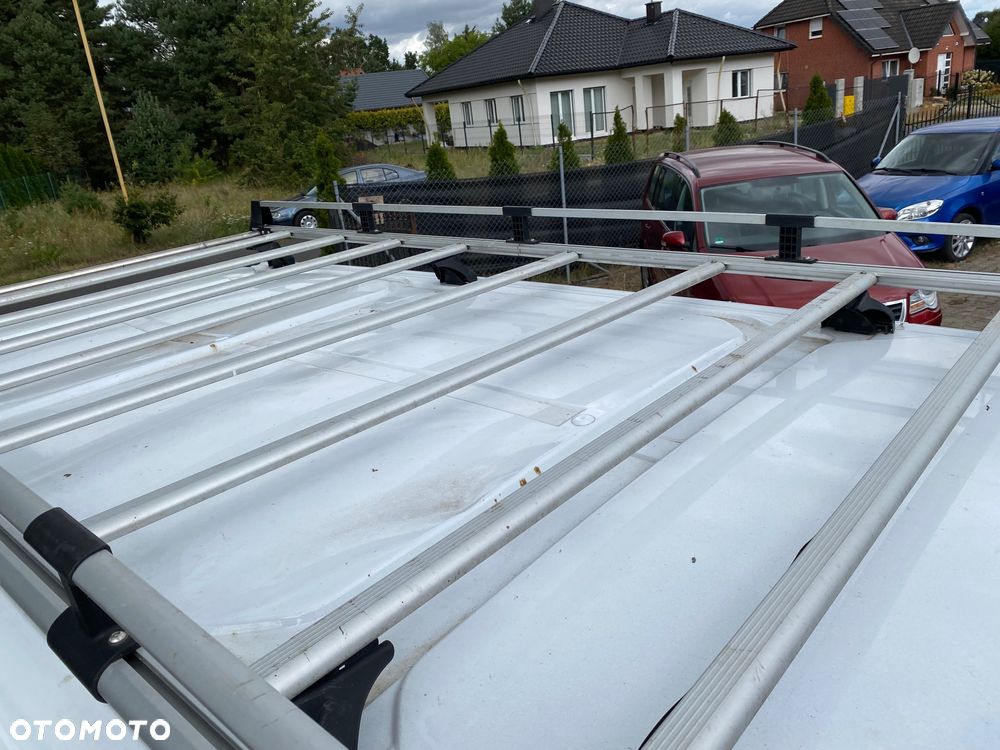 Ford Transit Custom - 8