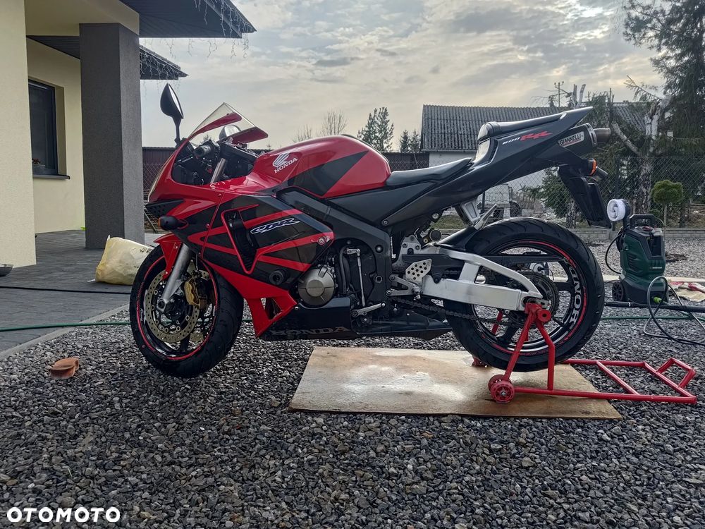 Honda CBR - 2