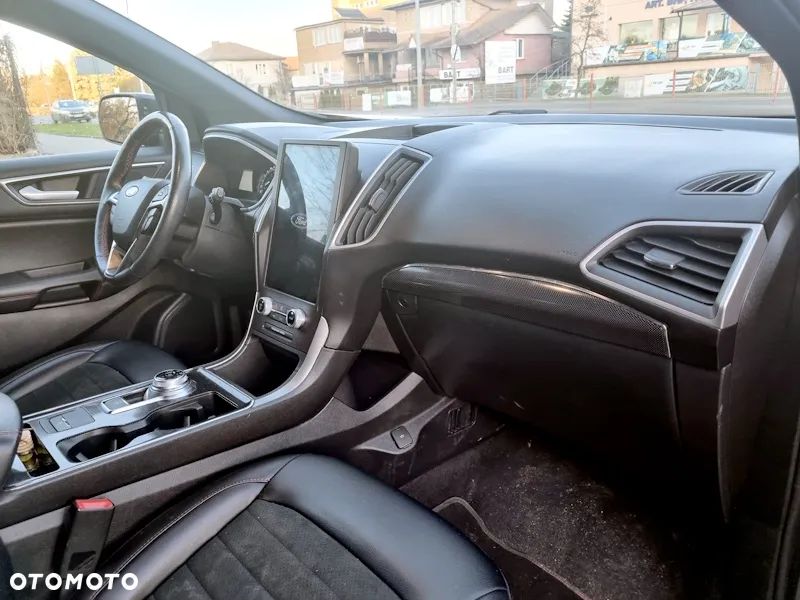 Ford Edge - 17