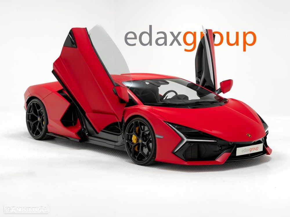 Lamborghini Revuelto - 1