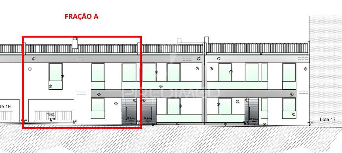 Terreno com Projeto para a construção de 3 Moradias em Castro Verde - Grande imagem: 2/14