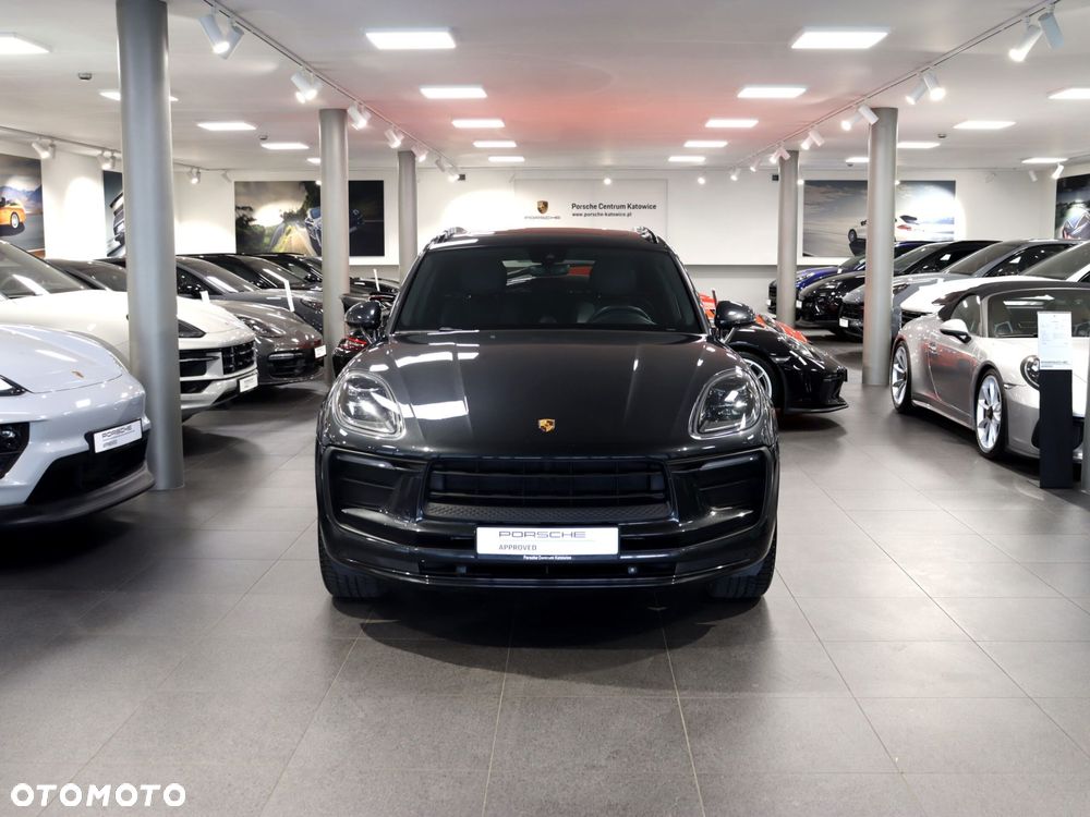 Porsche Macan Standard - 8