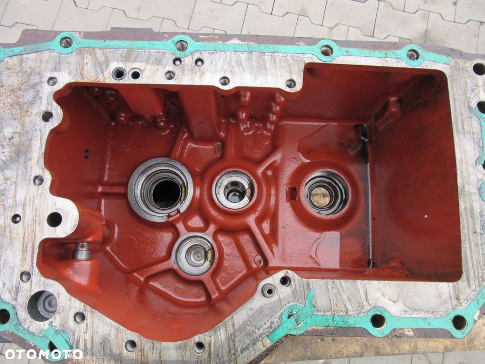 Obudowa skrzyni biegów 2093419012 Deutz Fahr Agrotron 150 Case CS - 5