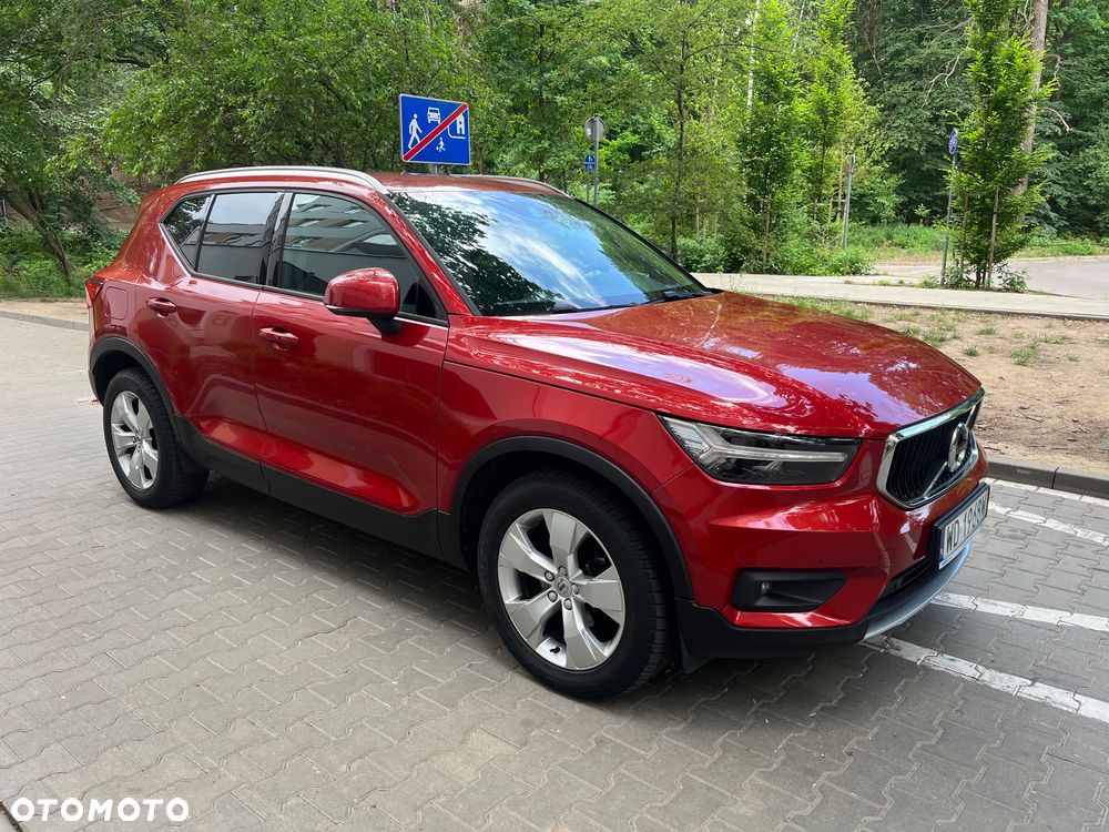 Volvo XC 40 D3 Momentum Pro - 2