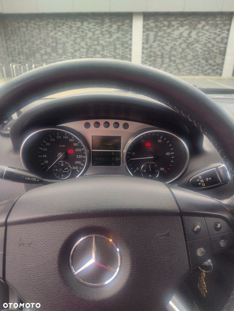 Mercedes-Benz ML - 4