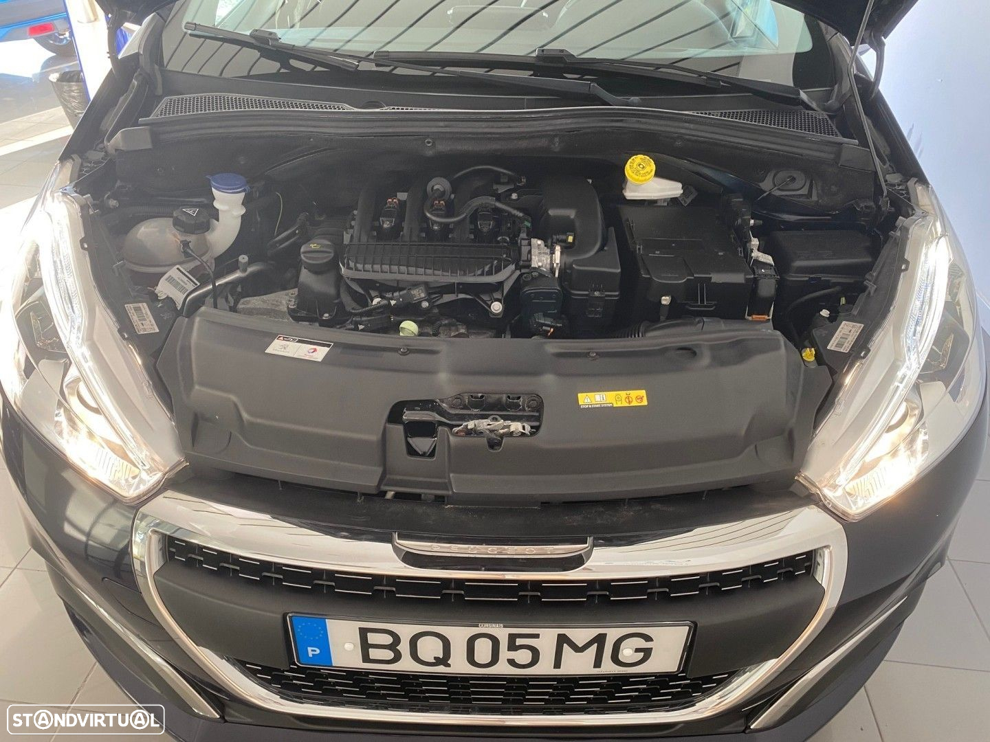 Peugeot 208 1.2 PureTech Signature - 35