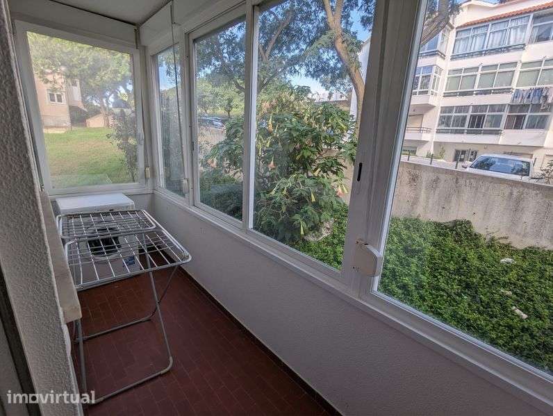 Arrenda-se apartamento T2 Vila Fria/Porto Salvo / Oeiras - Grande imagem: 5/8