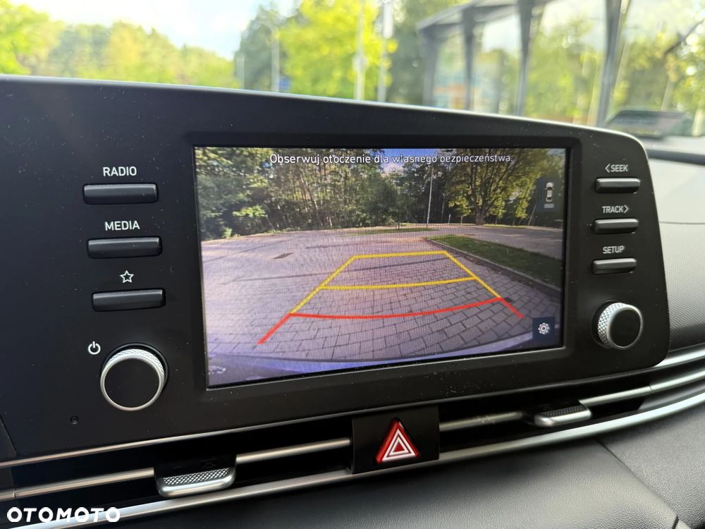 Hyundai Elantra 1.6 Smart CVT - 31