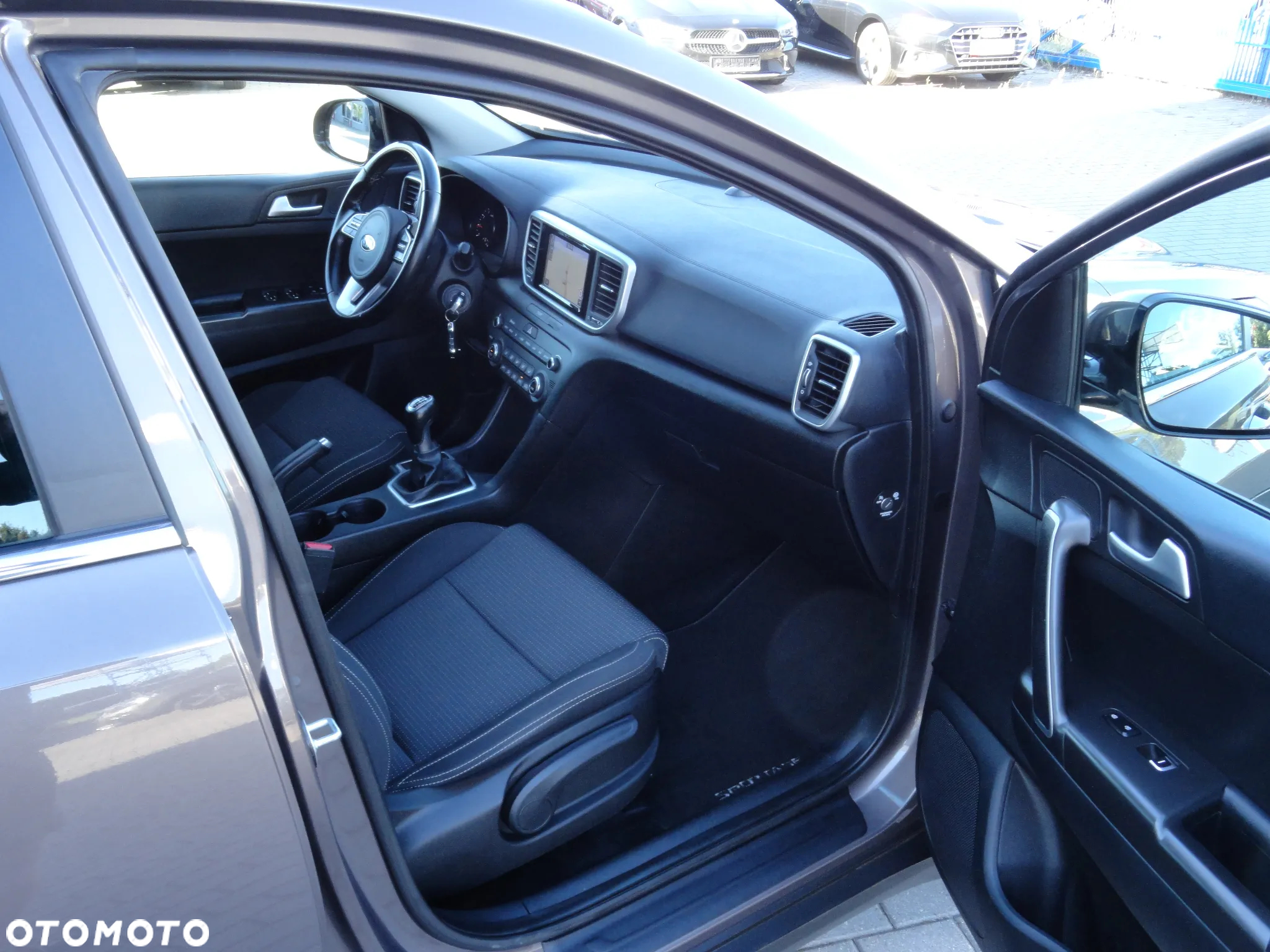 Kia Sportage 1.6 GDI Business Line 2WD - 9