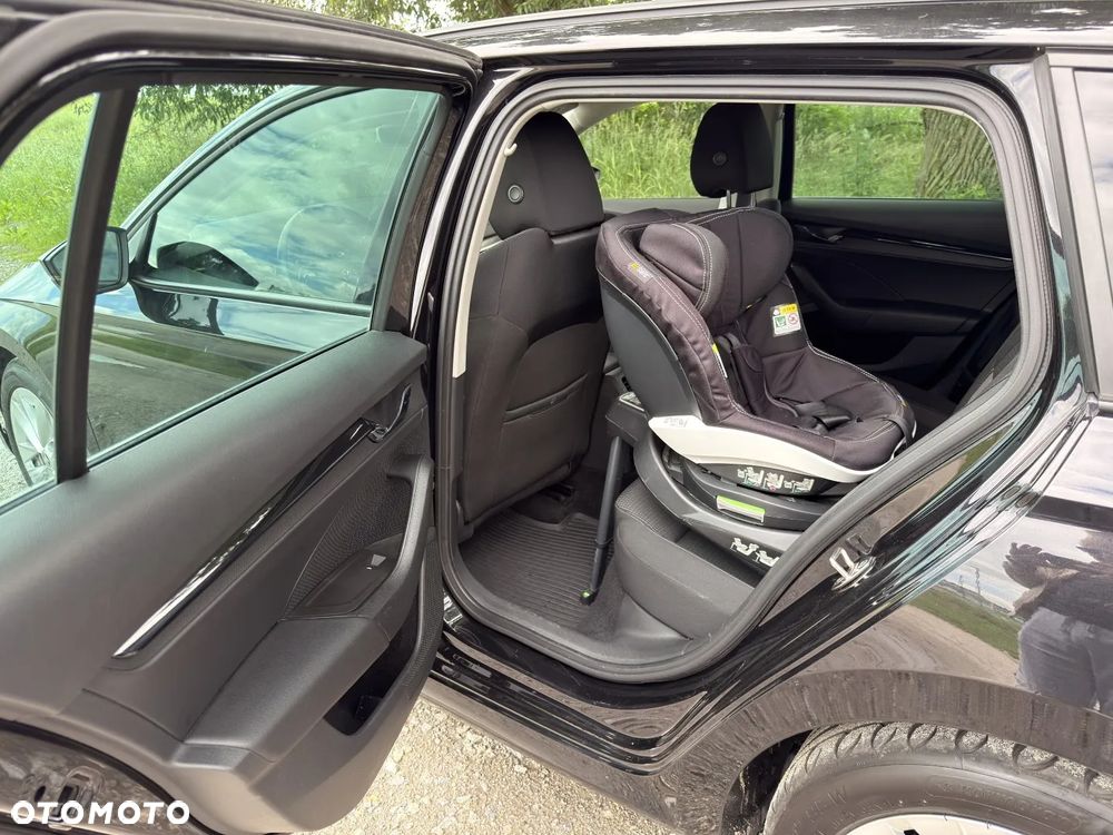 Skoda Octavia 1.5 TSI ACT Ambition - 10