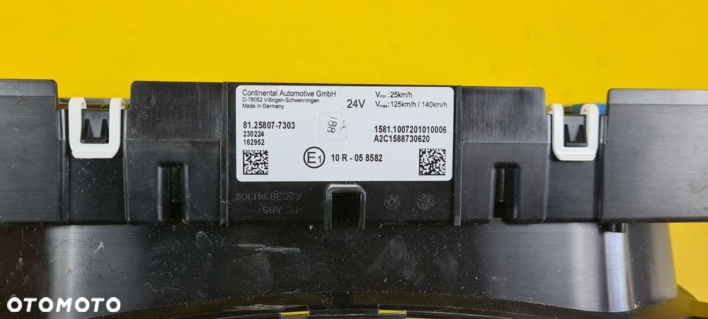 ZEGARY LICZNIKI MAN 81.25807-7303 - 3