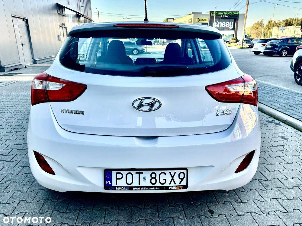 Hyundai i30 1.4 Premium - 37