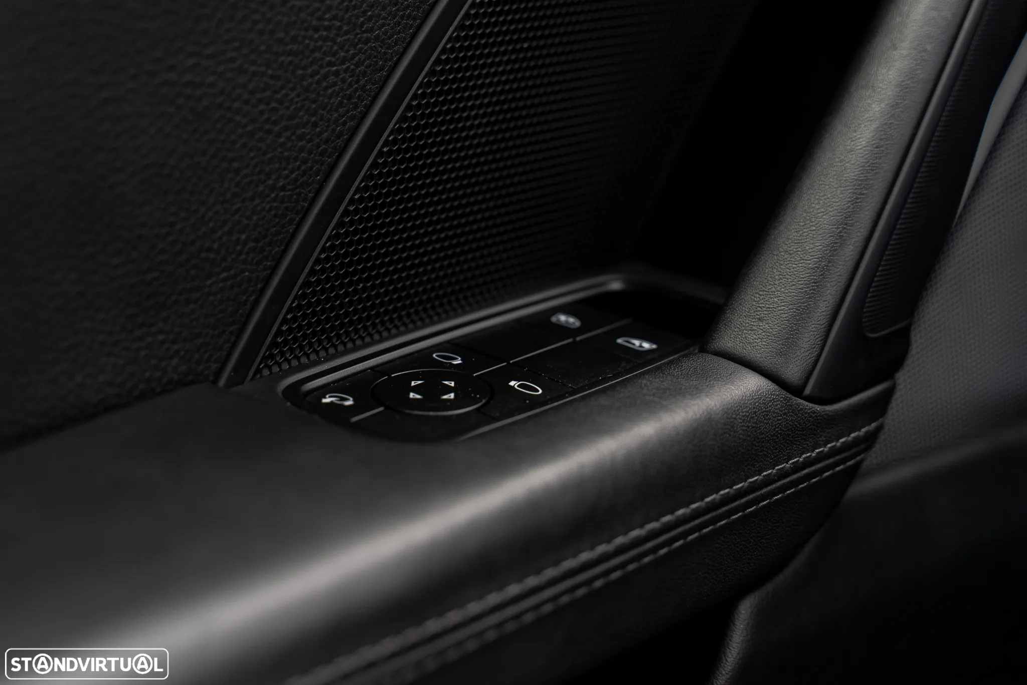 Porsche 911 (992) Carrera 4 PDK - 14