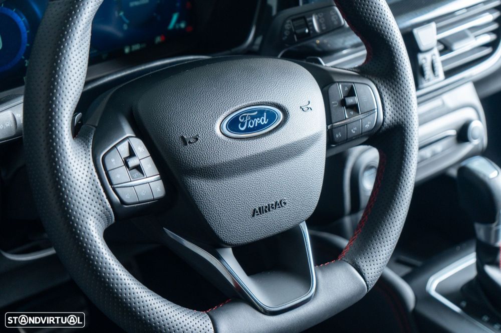 Ford Focus 1.0 EcoBoost MHEV ST-Line Aut. - 16