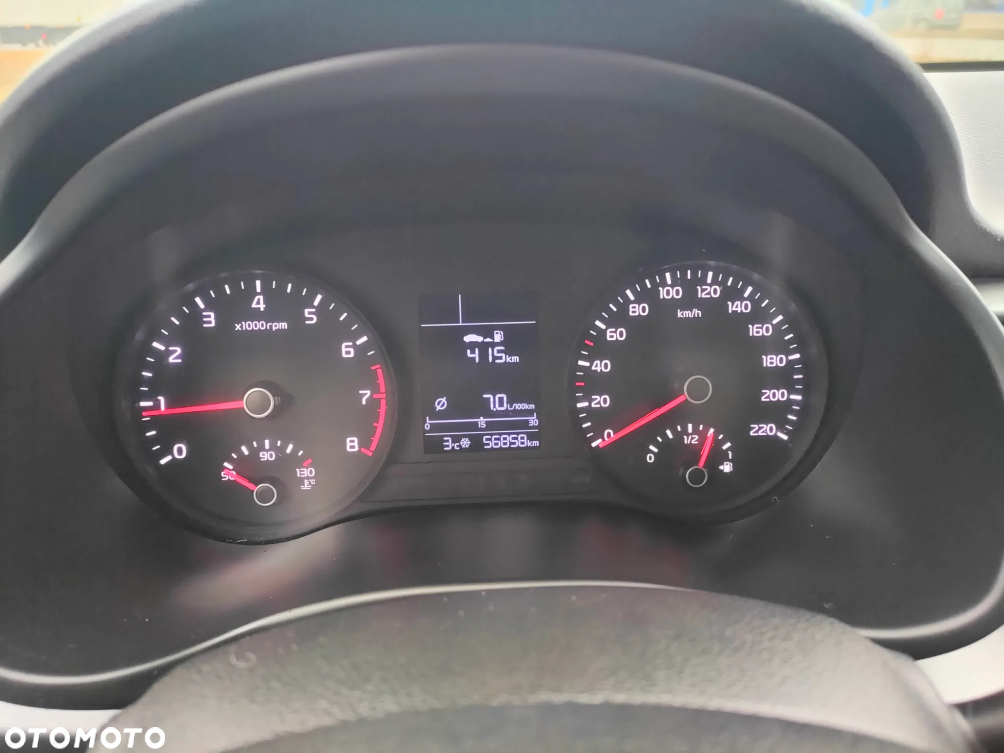 Kia Rio 1.2 Business Line - 10