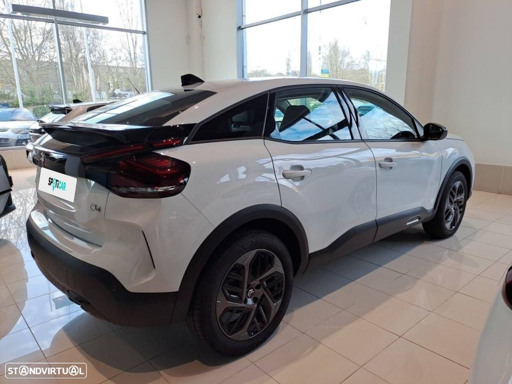 Citroën C4 1.2 PureTech Plus - 4