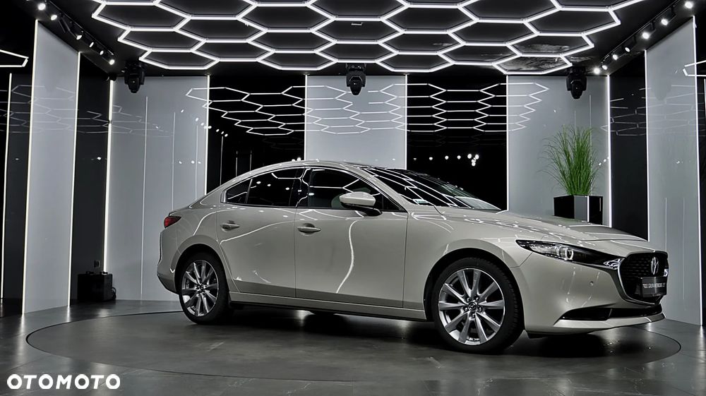 Mazda 3 e-SKYACTIV-G 150 M HYBRID DRIVE EXCLUSIVE-LINE - 13