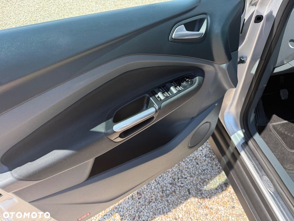 Ford C-MAX 1.6 EcoBoost Start-Stop-System Titanium - 17