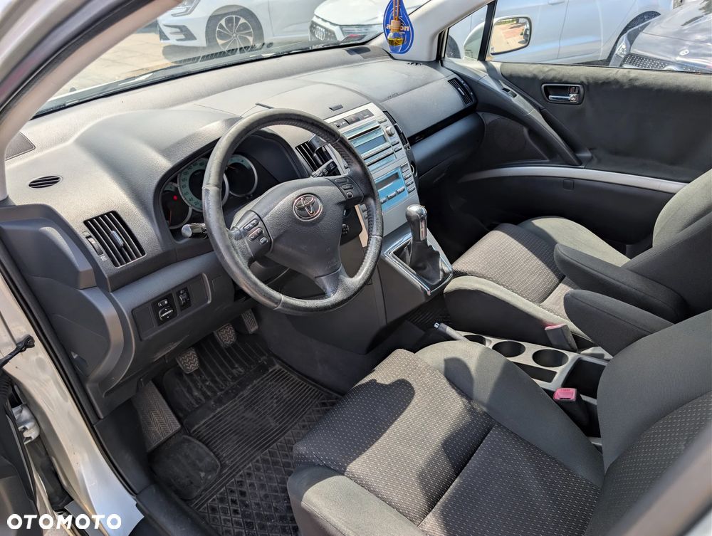Toyota Corolla Verso 2.2 D-4D Sol + 7os - 7
