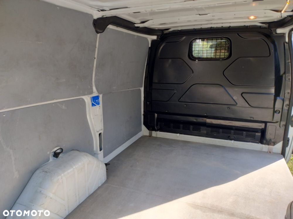 Ford Transit Custom - 8