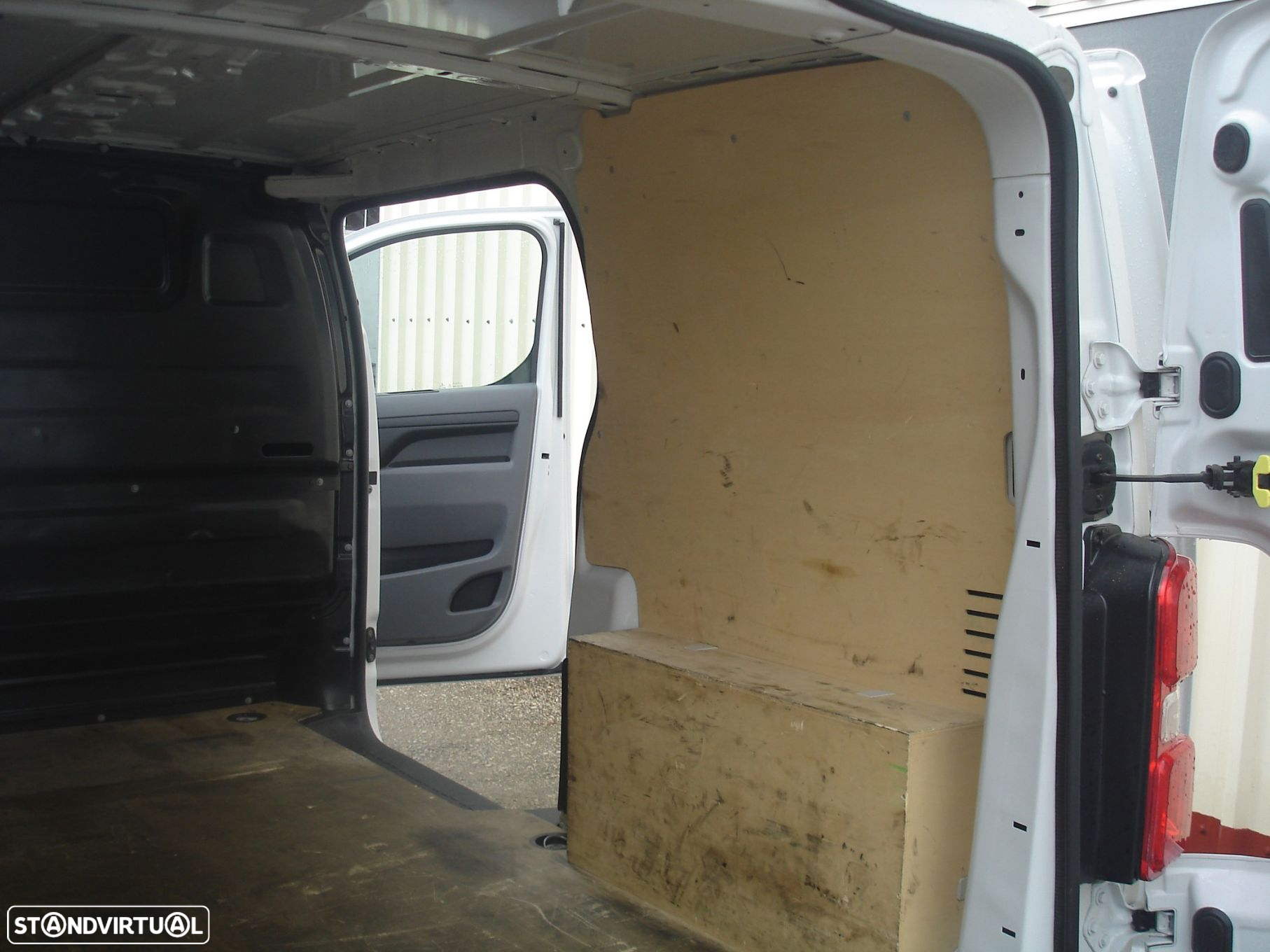 Peugeot Expert 1.5 BlueHDi L1H1 Premium Compact - 16