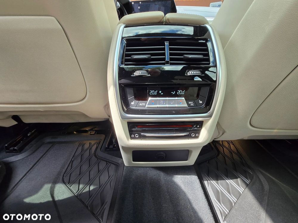 BMW X5 xDrive30d sport - 13