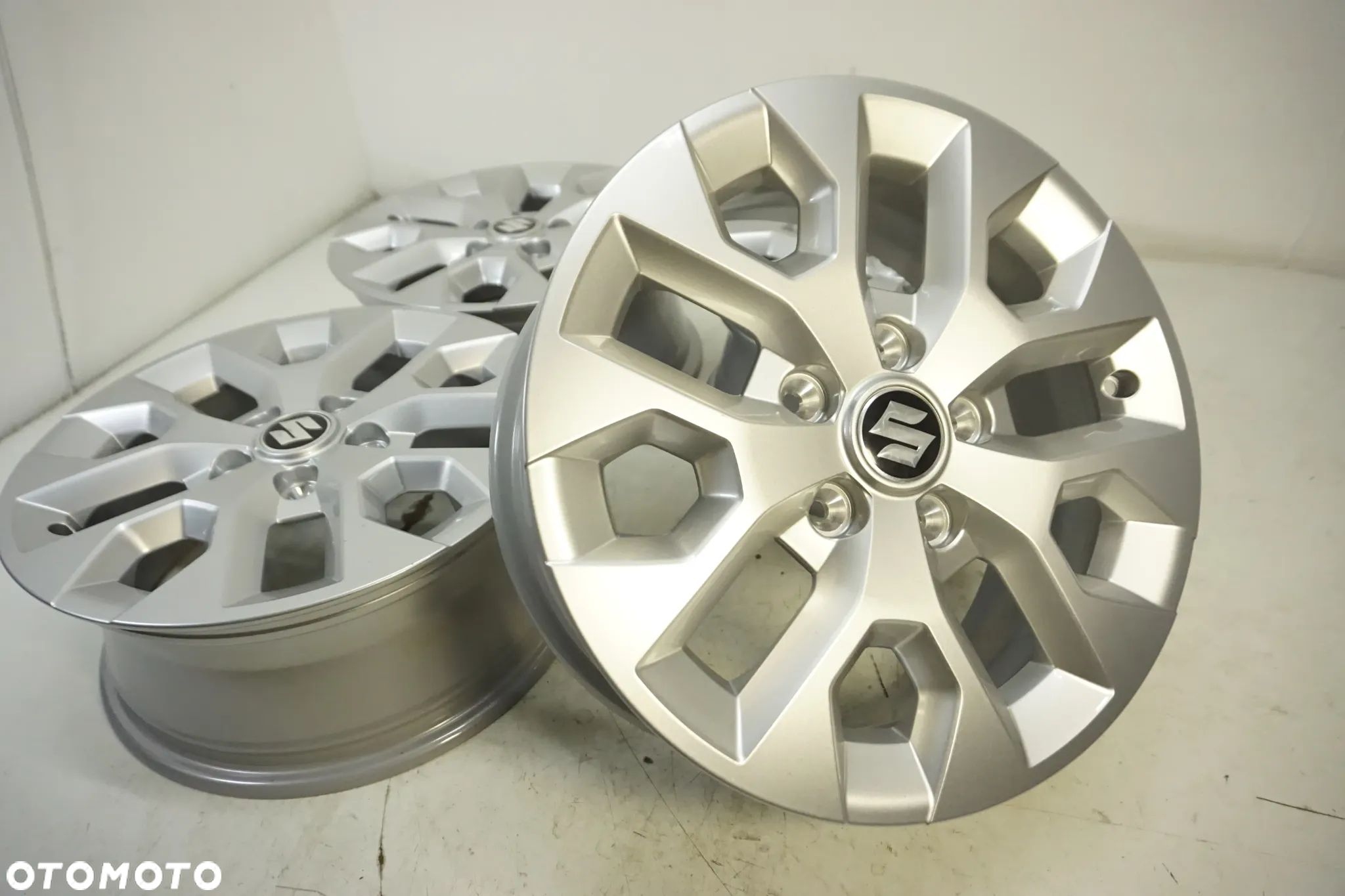 FELGI ALUMINIOWE 16 SUZUKI SX4 S CROSS C CROSS VITARA KIZASHI GRAND VITARA SWIFT ET50  5X114,3 - 1