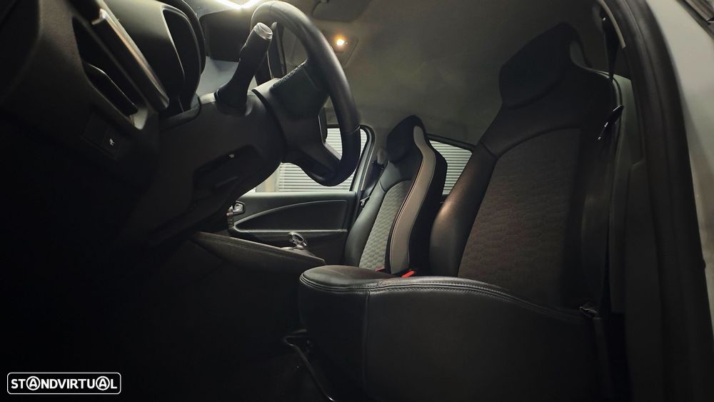 Renault Zoe (c/ Bateria) Zen 50 - 16