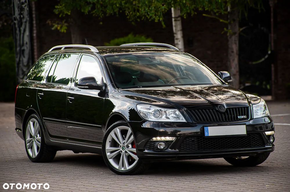 Skoda Octavia 2.0 TDI CR DPF DSG RS - 13