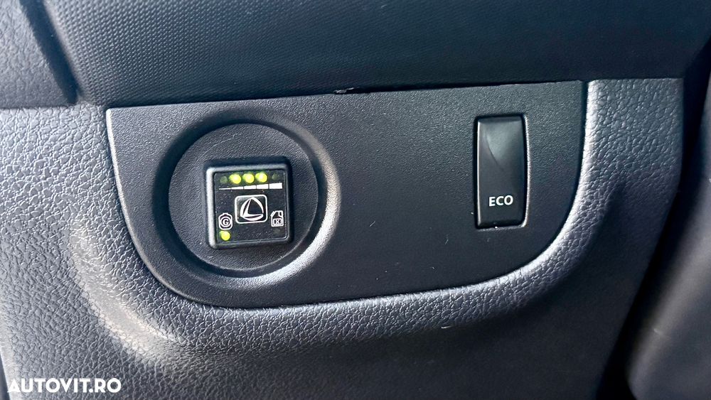 Dacia Logan 0.9 TCe Laureate - 11