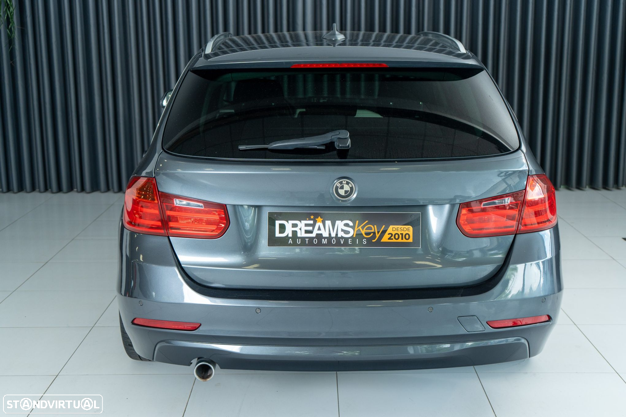 BMW 318 d Touring - 2