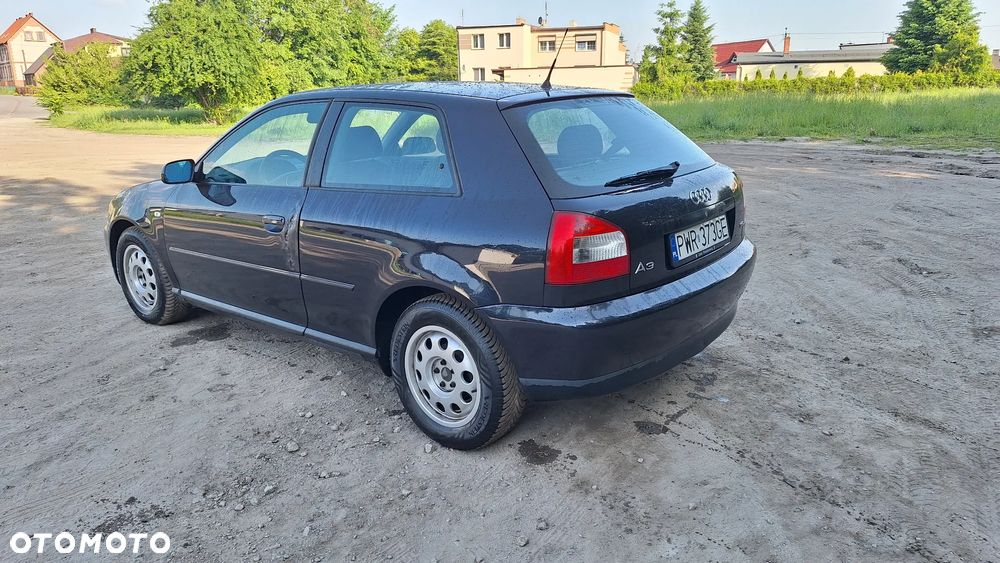 Audi A3 3-drzwiowe 1.6 Attraction - 3