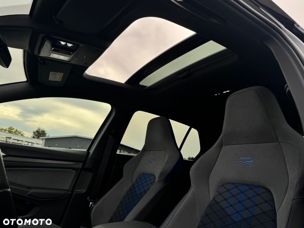 Volkswagen Golf 2.0 TSI 4Motion R DSG - 19
