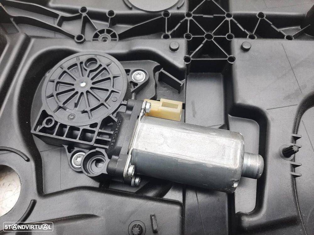 ELEVADOR DE VIDRO FRONTAL DIREITO FORD FIESTA V 2007 - 1