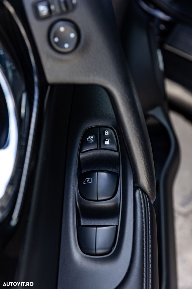 Nissan X-Trail 1.6L dCI Start/Stop Tekna - 23