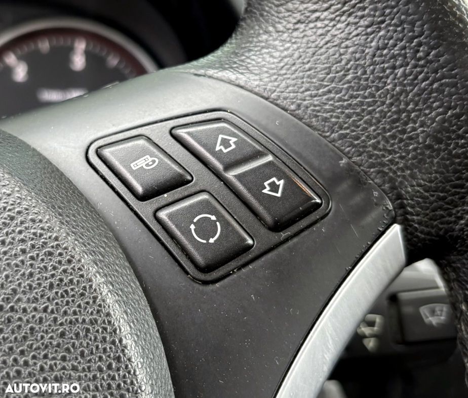 BMW X1 - 17