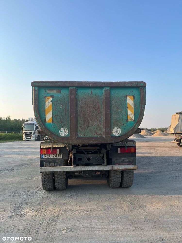 Renault Kerax - 4
