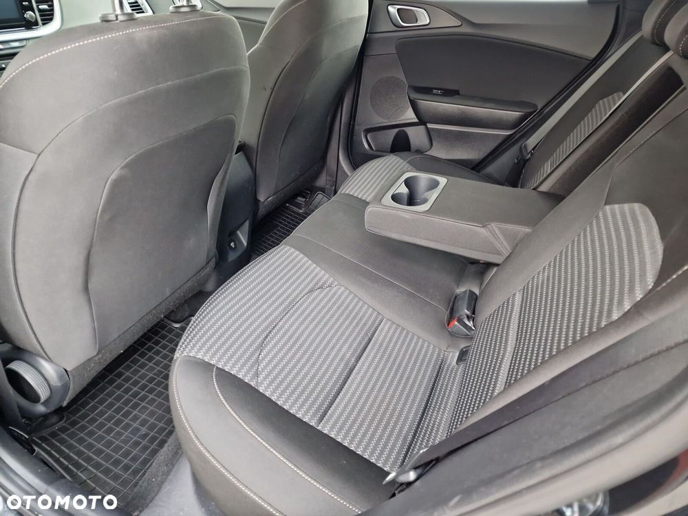 Kia XCeed 1.5 T-GDI M DCT - 30